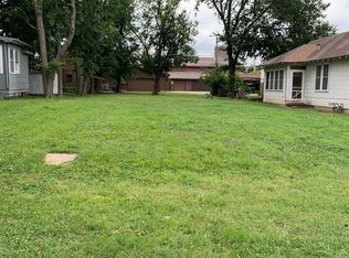 423 S Wyandotte Ave, Bartlesville, OK 74003