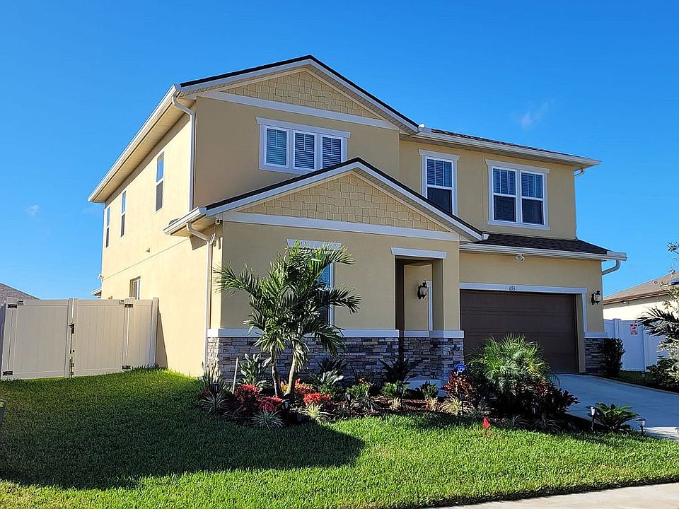 1st image of 693 Meadow Pointe Dr