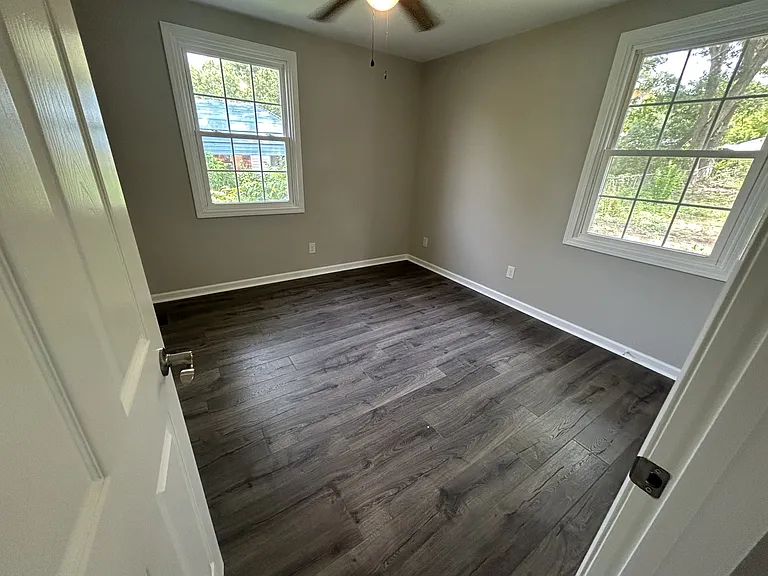 113 Scenic View Rd — Photo 6