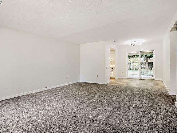 4th image of 11940 SW King James Pl
