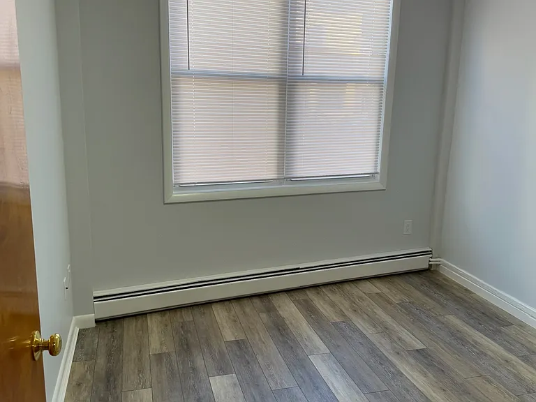 334 Palisade Ave — Photo 4