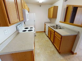 1428 Walton, Ames, IA 50014