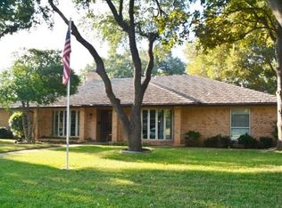 926 Springwood Ln, Duncanville, TX 75137