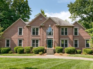 1029 Anchorage Woods Cir, Anchorage, KY 40223