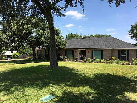 2nd image of 1117 Sierra Dr