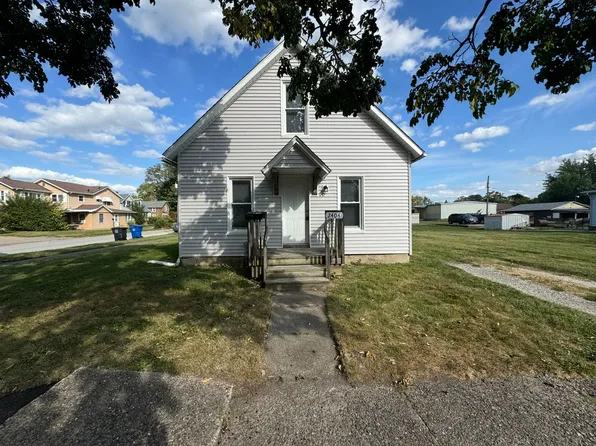 2404 15th St, Moline, IL 61265