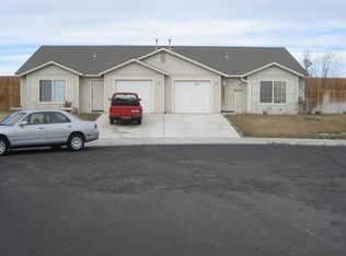 320 Soaring Way, Fernley, NV 89408