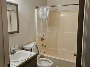 1410 Jefferson Ave #B, Yakima, WA 98902