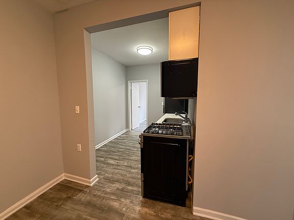 2nd image of 300 E 2nd St APT D