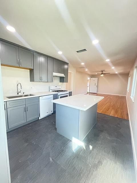 1st image of 279 Temple Ave APT 9