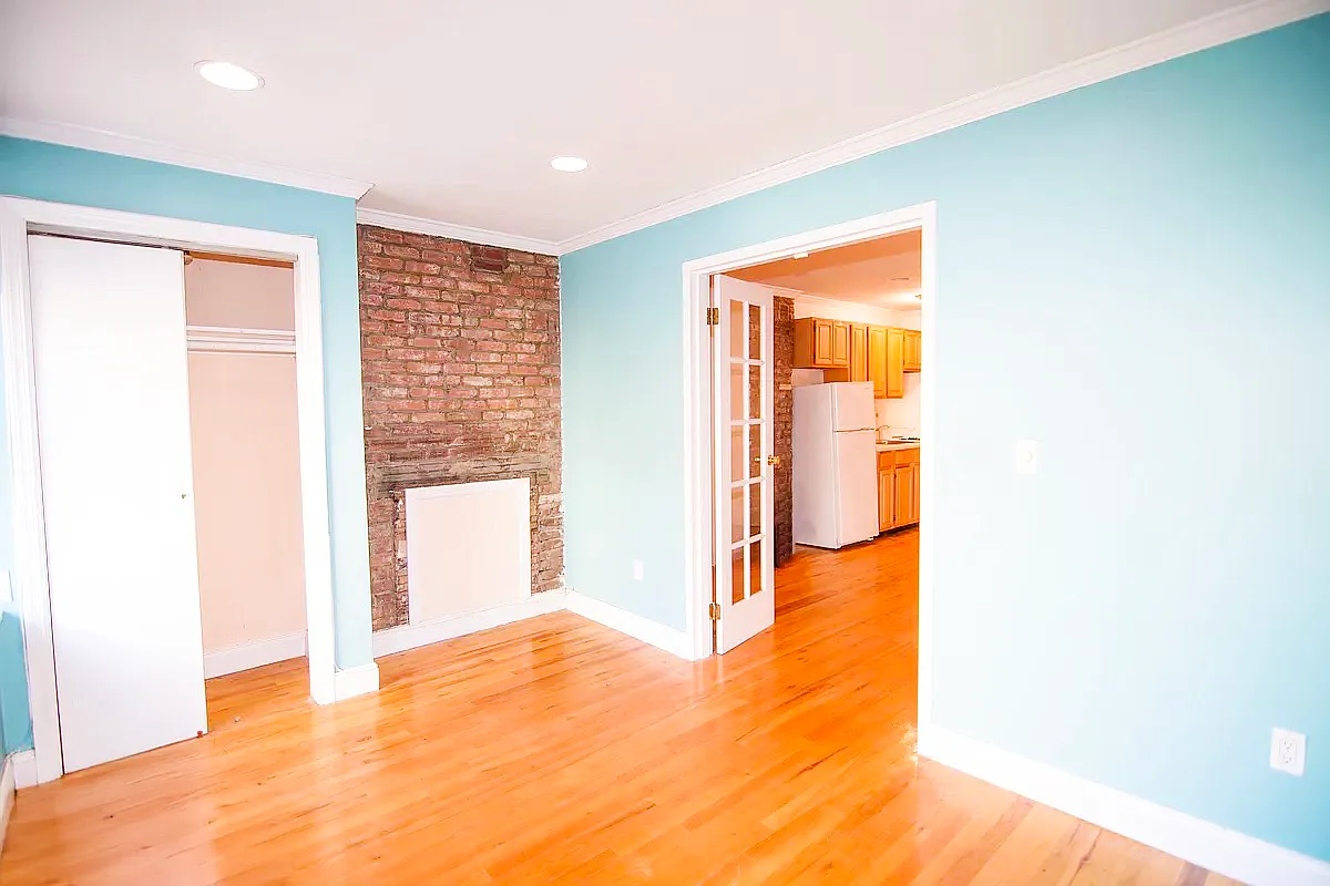 103 East Second Street — Photo 2