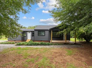 209 Blue Ridge Cir, Belton, SC 29627