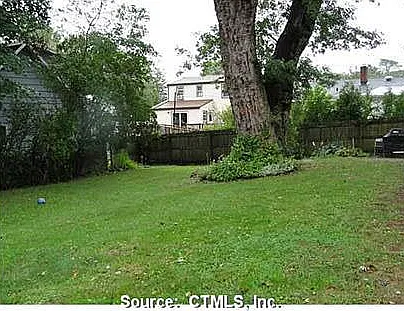 side yard