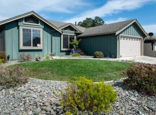 240 Shadowbrook St, Loleta, CA 95551