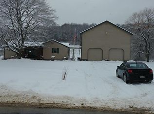 244 School St, Parker, PA 16049