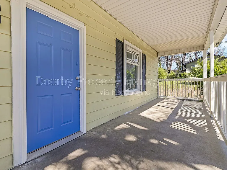 1601 Arlington Ave — Photo 24