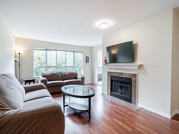 4th image of 2980 Princess Cres #227