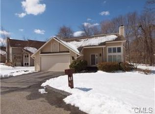 10 Owl Hill Rd, Shelton, CT 06484