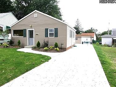 1st image of 3278 W 141st St