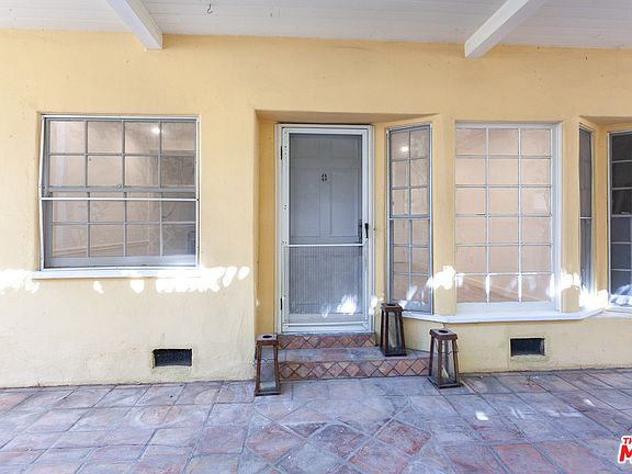 3rd image of 212 S Lasky Dr APT 2
