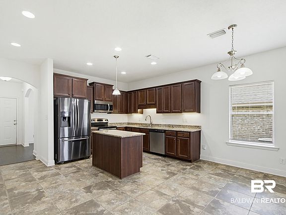 3rd image of 10621 Orkney Way