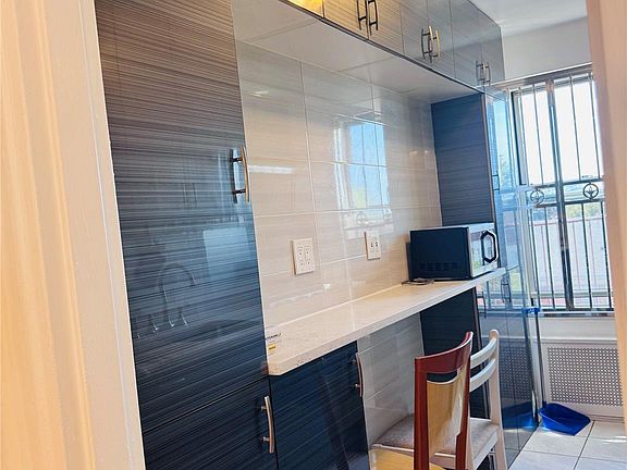 3rd image of 138-29 Jewel Ave #3D