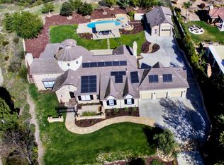 400 Whitegate Rd, Thousand Oaks, CA 91320