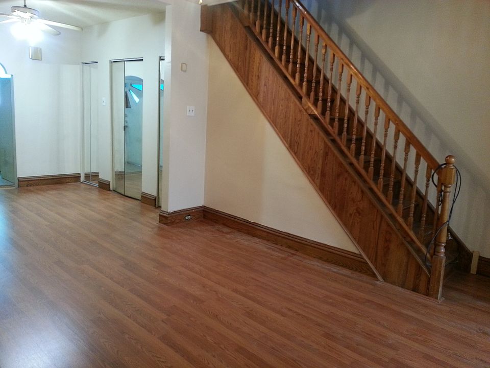 1st image of 2812 S Sheridan St