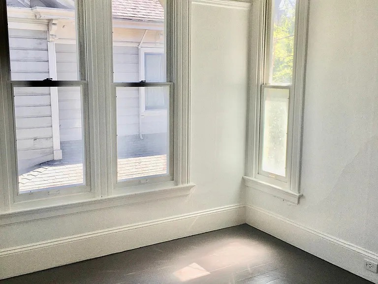 93 Pierce Ave #A — Photo 6
