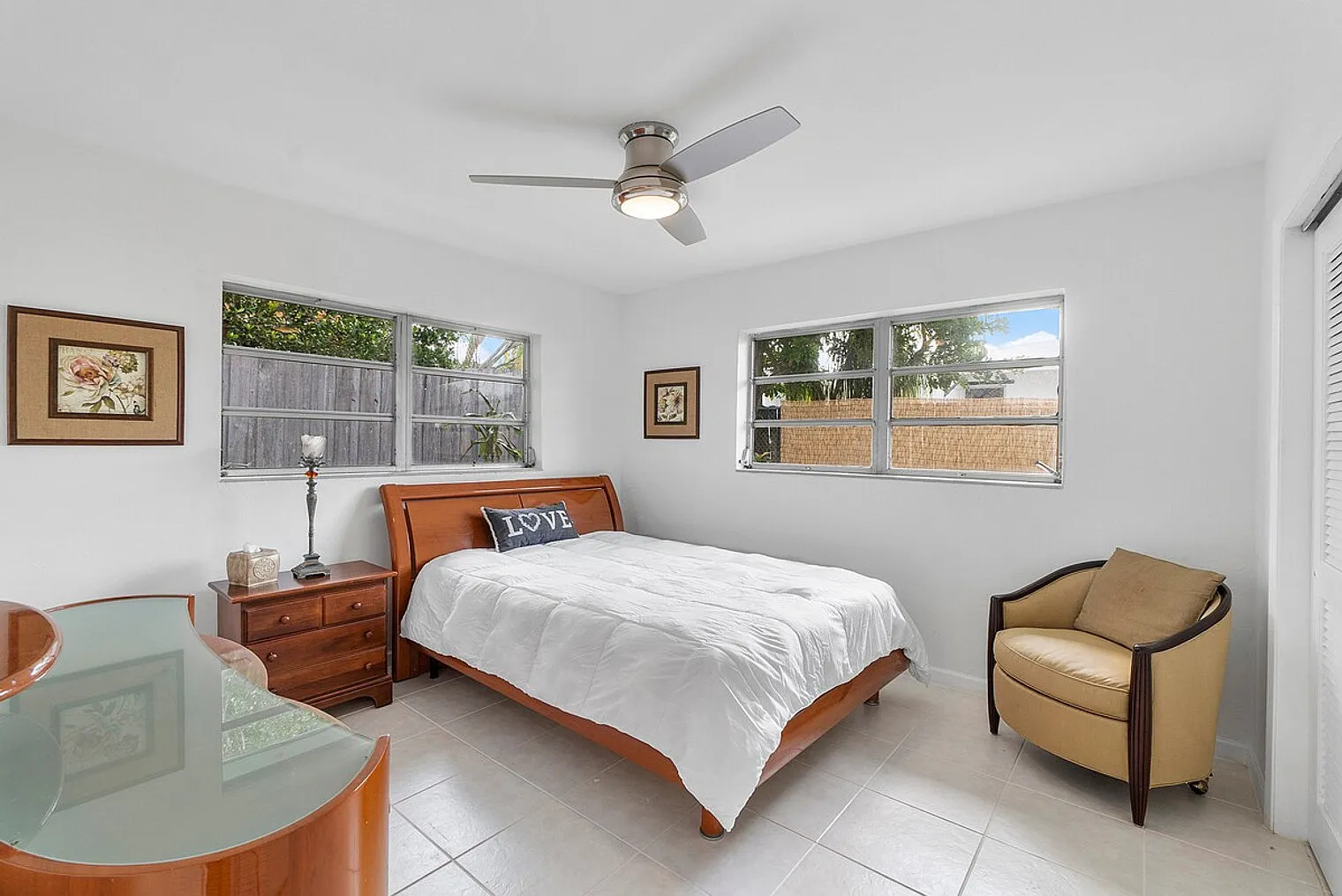2 bed, 2.0 bath, $4,107 — Photo 4