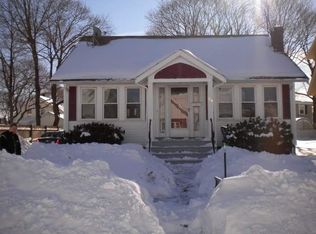 24 Fairlawn Rd, Weymouth, MA 02191