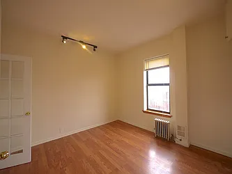 Rented by New York Residence