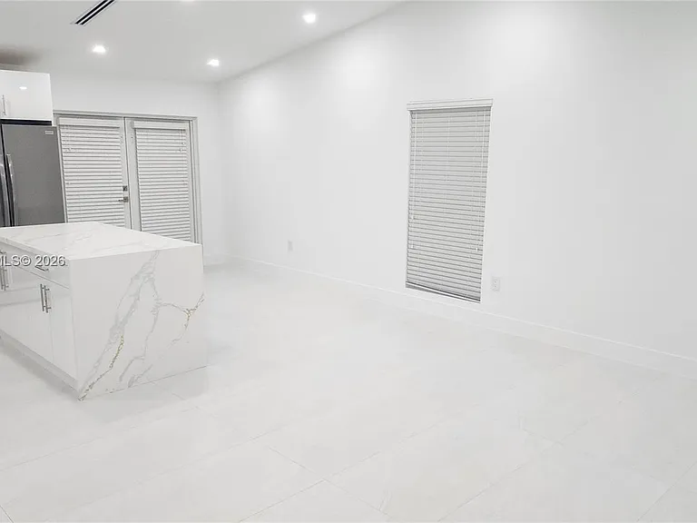 13741 SW 46th Ter — Photo 5