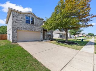 1402 Aztec Trl, Krum, TX 76249