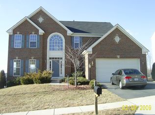 2727 Myrtlewood Dr, Dumfries, VA 22026