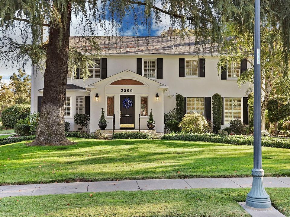 1st image of 2500 Oxford Cir