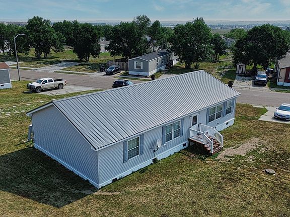 2nd image of 3801 21st Ave W