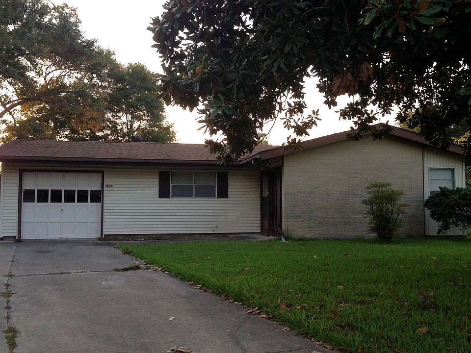 1st image of 1532 Mustang Ave