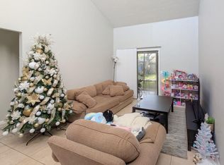 2416 Seabury Pl N, Jacksonville, FL 32246