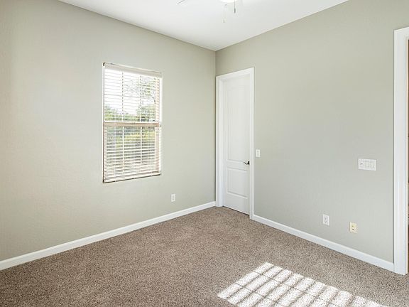 4th image of 18443 N 94th Way