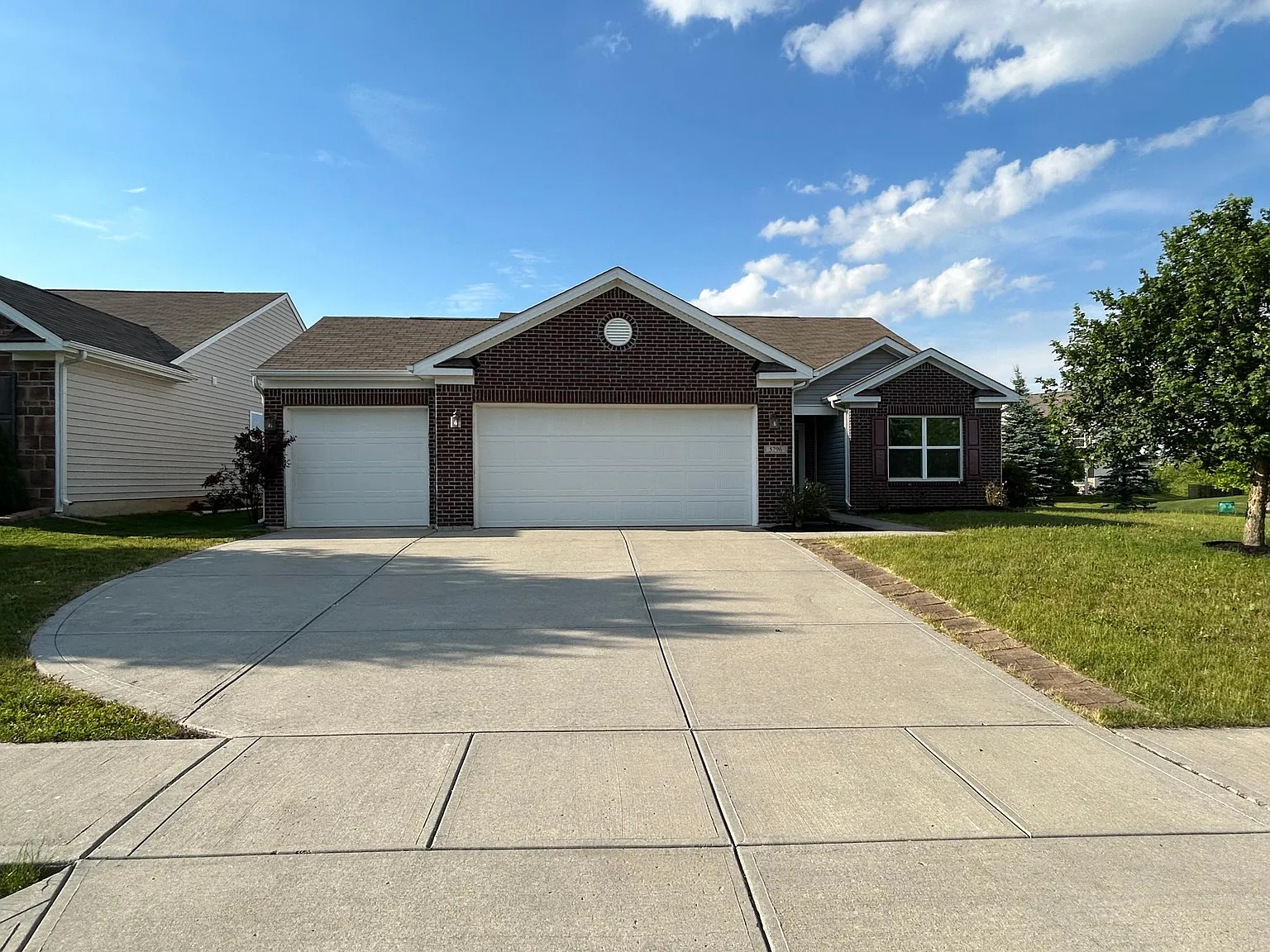 5796 Open Fields Dr — Photo 2
