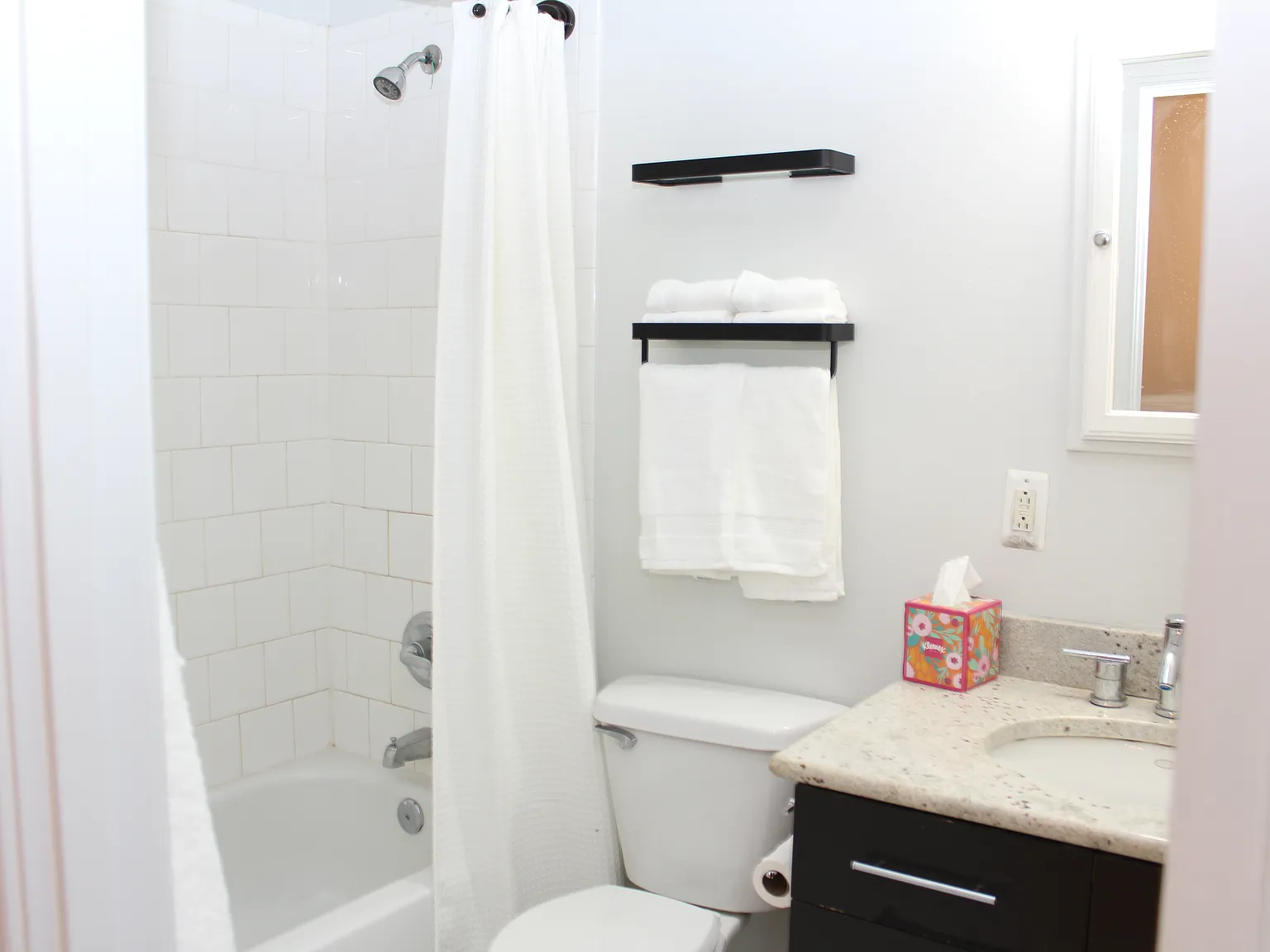 511 S Bond St — Photo 4