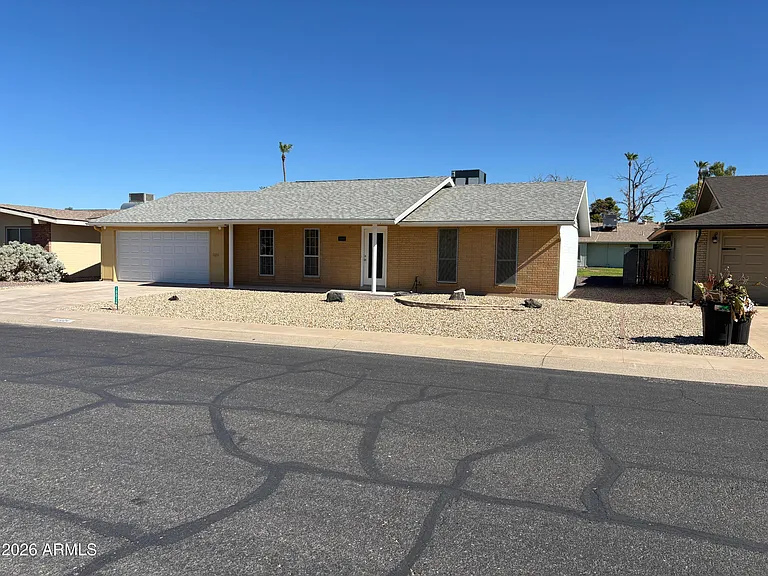 10024 W Denham Dr — Photo 1