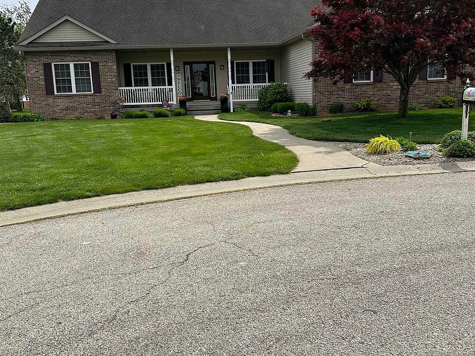 2nd image of 5258 Golf Dr