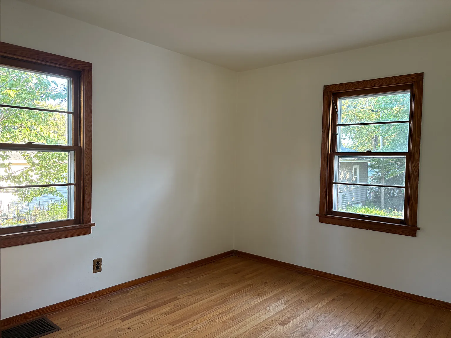 2 bed, 746 sqft, $2,550 — Photo 4