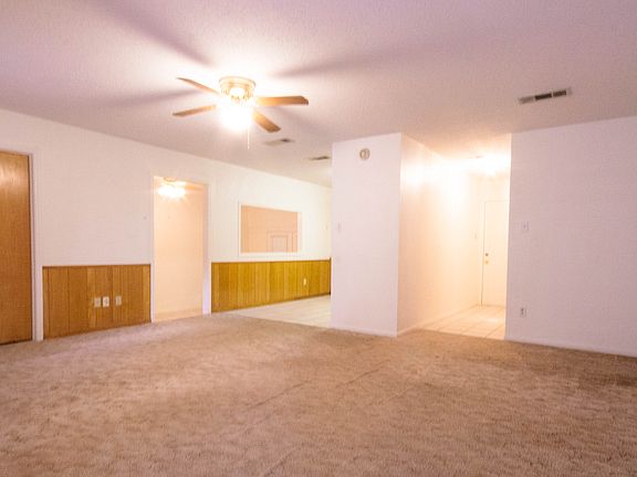 2nd image of 503 1st St
