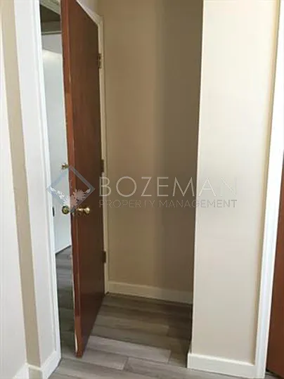 611 N North St #2 — Photo 13