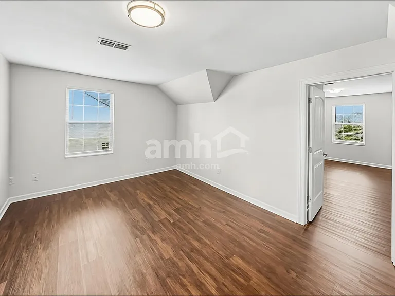 4850 Beryl Dr — Photo 20