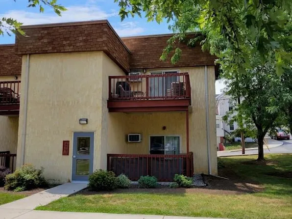 276 W 2nd St, Waynesboro, PA 17268