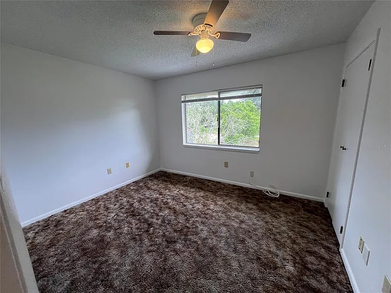 423 E Sessoms Ave #3 — Photo 18